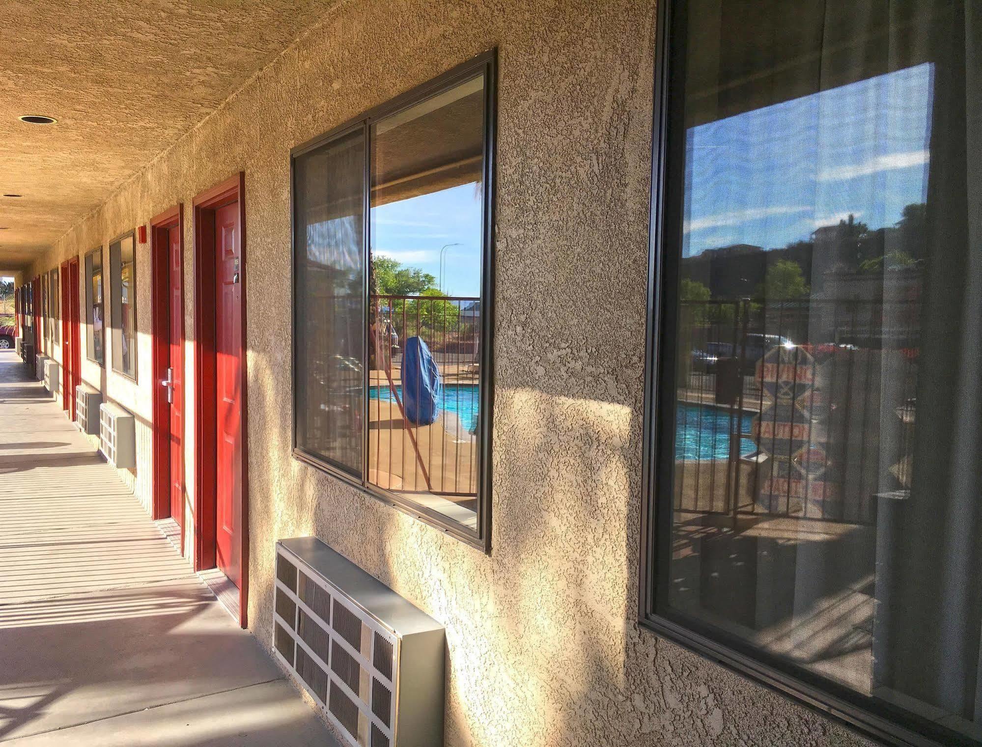 America'S Best Inn & Suites Saint George Exteriér fotografie