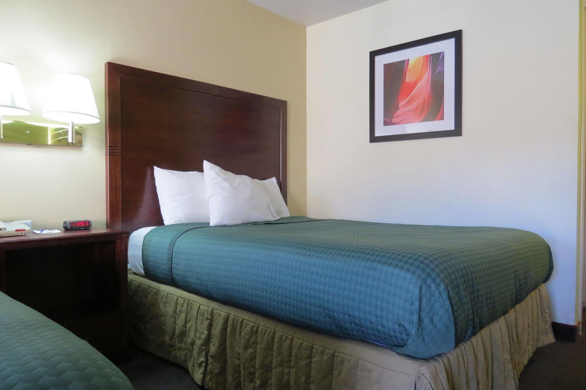 America'S Best Inn & Suites Saint George Exteriér fotografie