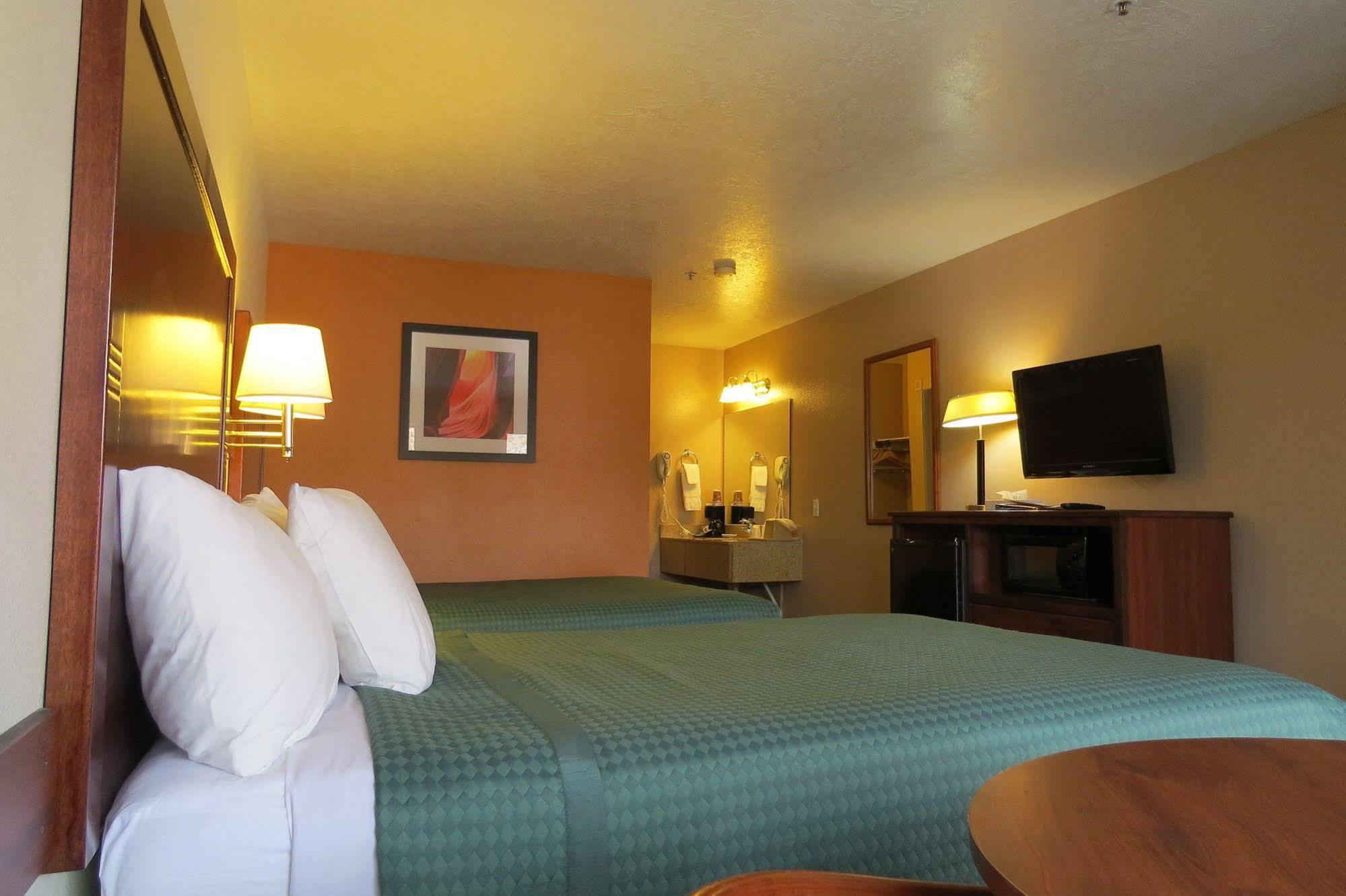 America'S Best Inn & Suites Saint George Exteriér fotografie